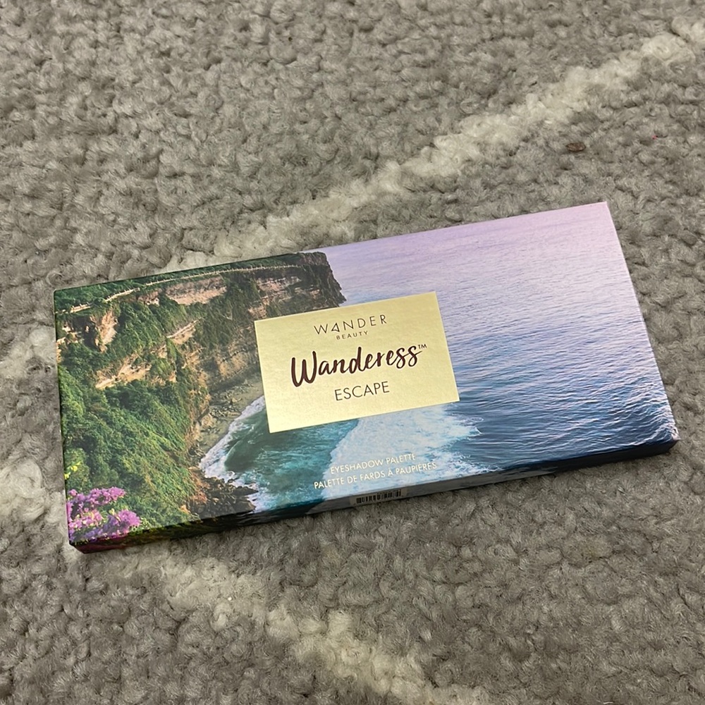 Wanderess Escape eyeshadow palette by Wander
